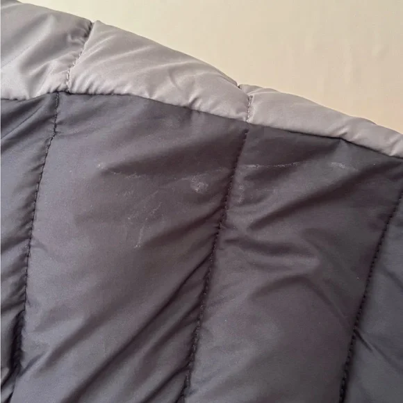 ❌SOLD❌ COLUMBIA BOYS HOODED JACKET - Picture 3 of 9